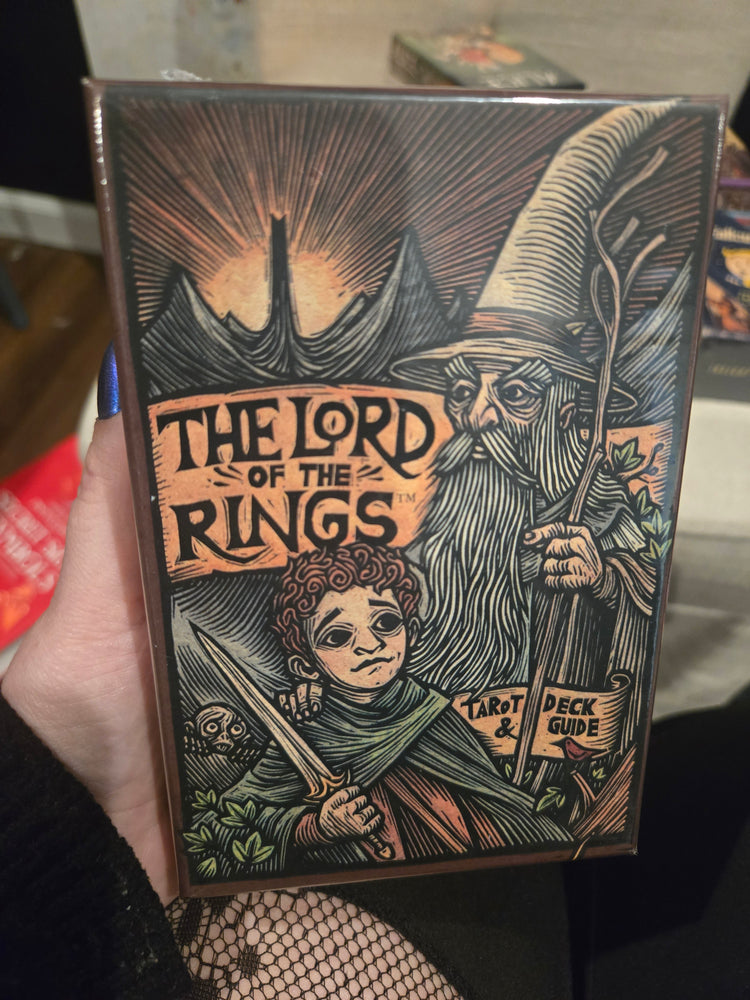 The Lord of the Rings Tarot Deck & Guide