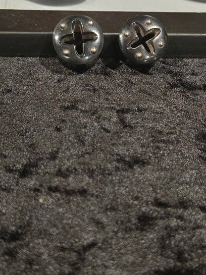 24mm Plugs