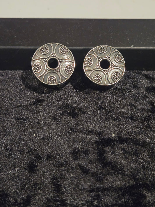 18 mm Plugs
